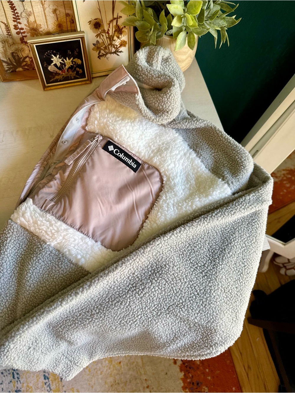 Columbia 3/4 Zip Jacket in Light Gray & Blush